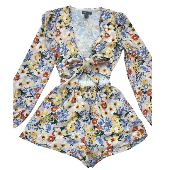 Love X Design Floral Romper Tie Front Long Sleeve Festival Outfit‎ S - Picture 1 of 3